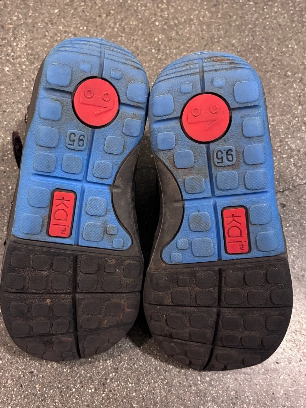 See Kai Run Toddler High Top Sneakers Black Blue Hook & Loop Shoes Size 9.5
